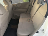ご納車時には納車点検実施いたします。指定交換部品(エンジンオイル、オイルエレメント、ワイパーゴム等)新品交換致します。その他必要交換部品は点検時交換致します。