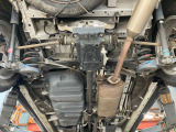 下回りが綺麗なお車です!納車前にはさび防止の塗装を致します。