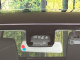【スズキ セーフティサポート】走行中に前方の車両等を認識し、衝突しそうな時は警報とブレーキで衝突回避と被害軽減をアシスト。より安全にドライブをお楽しみいただけます。