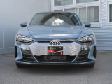 e-tron GT クワトロ 4WD 