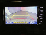 バックガイドモニターで、後方を確認しながら安心して駐車することができます。運転初心者も熟練者も必須の機能ですよ!