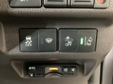 ホンダが推し進める総合先進安全装備のセンシング搭載! 衝突や斜線はみだしなどの危険が予測される時、センサーが警告。ヒューマンエラーを高度先進技術が補完してくれます。