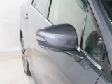 SUBARU認定中古車は第三者の客観的な視点による品質評価を全車で義務付けられております、それにより、一台一台の的確なコンディションが証明されますので、安心して車をお選び頂けます。
