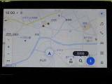純正ナビを装備。タッチパネル式で使いやすく、お出かけもラクラクです。