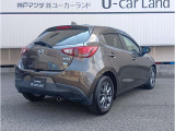 後ろも見やすいハッチバック!リアデザインもすっきり!