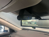 いくら安全運転をしていても、事故に巻き込まれることもあります。万が一の時に証拠として使えるフロント+車室内ドライブレコーダーがついてます♪