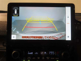 バック時の運転をサポートするバックガイドモニター