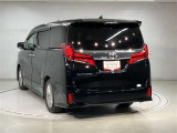 その他にも各種保険、お車の買取(T-UP)、JAF、TSカード、携帯電話などの取扱いをしております。詳しくはスタッフにお尋ねください。