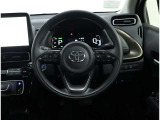 各操作スイッチなどもハンドルから手を放すことなく操作可能で安全運転に支援いたします!