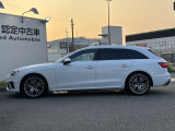 ご納車前に100項目に及ぶ点検整備プラス、全国正規ディーラー対応の1年間・走行距離無制限の認定中古車保証付き! ※一部該当しない車両もございます