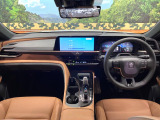 クラウンスポーツ 2.5 Z E-Four 4WD 