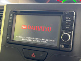 【メーカー純正ナビ】インテリアに溶け込むスタイリッシュな「専用設計」メーカーナビを装備♪視認性や操作性など基本性能にも優れ、より上質なカーライフをお楽しみいただけます。