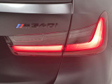 BMW伝統のL字型テールライト