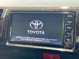 【メーカー純正ナビ】インテリアに溶け込むスタイリッシュな「専用設計」メーカーナビを装備♪視認性や操作性など基本性能にも優れ、より上質なカーライフをお楽しみいただけます。