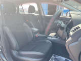 ドライバーによって運転しやすいポジションは異なり、あの車はどうなのか不安なこともありますよね。気になるお車は店頭で乗り込んでご確認いただけます♪