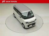 両側パワースライドドア付きだから、狭い駐車スペースなどでの乗り降りラクラク♪小さなお子さまのいるご家庭には嬉しい装備です。