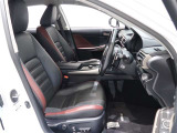 パワーシート搭載。微妙な調整が手軽にでき、適切なポジションで運転することが可能です。
