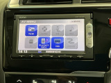 ドライブの必需品。見やすい・使いやすいHonda純正のメモリーナビを搭載。Bluetooth機能もついているのでお持ちのスマートフォンと連携させて、さらに便利に利用が可能です。