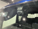 安心・安全なカーライフに必須のドライブレコーダーを装備!あおり運転や事故に遭遇した際の状況も映像で記録します。