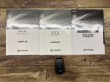 車両取扱説明書・ナビゲーション説明書・整備点検記録簿が揃っております。