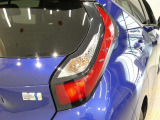 LEDテールライトです。省電力、高輝度のLEDは明るく照らすので夜間運転時の視認性を高めます。スタイリッシュな見た目で細かいところもこだわりたいあなたに!