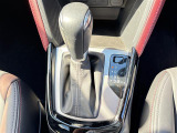 【 シフト 】スムーズなシフトチェンジで快適にお車を操縦していただけます!//