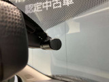 いくら安全運転をしていても、事故に巻き込まれることもあります。万が一の時に証拠として使えるフロント+車室内ドライブレコーダーがついてます♪