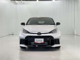 GRヤリスは、トヨタのモータースポーツ部門「TOYOTA GAZOO Racing(TGR)」によって開発されたスポーツカーです。