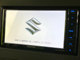【純正ナビ】人気の純正ナビを装備。オーディオ機能も充実しており、Bluetooth接続すればお持ちのスマホやMP3プレイヤーの音楽を再生可能!毎日の運転がさらに楽しくなります!!
