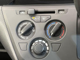 寒い冬も暑い夏も全席に快適な空調を届けてくれる、ダイヤル式エアコンを装備♪
