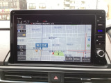 ナビは10インチギャザズメモリーナビ(VXU-217DYi)が装着されております。AM、FM、CD、DVD再生、USB、音楽録音再生、フルセグTV、Bluetoothがご使用いただけます。