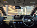 運転席周りの視界もよくハンドルも軽い取り回しなのですごく運転がしやすい車です。