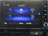 ホンダ純正メモリーナビ搭載車両♪ナビはルート案内はもちろん、Bluetooth接続にも対応していますので、スマホの中の音楽を手軽に楽しむこともできます♪AppleCarplayもご利用可能です♪
