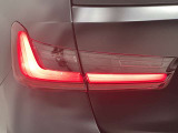 BMW伝統のL字型テールライト