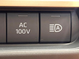 【アクセサリーコンセント】キャンプやスポーツ、アウトドアでのアクティビティはもちろん、災害・停電の際に助けにもなるAC100Vコンセントを装備♪ケータイやタブレット、ゲーム機器の充電にも♪