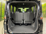 普段のお買い物や通勤、送迎等に十分な荷室スペースを確保しております。セカンドシートを倒すと、大きな荷物の積載も可能です♪