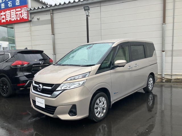 日産 セレナ 