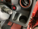 スマートキーシステム搭載ですので、ハンドル横のスイッチを押せば、エンジンスタート!