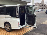 只今キャンペーン中!合言葉は「カーセンサー見たよ」で成約車にガラスコーティング施工を半額サービス!