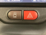 【パワースライドドア】スマートキーや運転席のスイッチでスライドドアの開閉が可能♪電動だから力を入れてドアを開ける必要が無く、小さいお子様でも、重い荷物を持っている時もラクに開け閉めできます♪