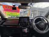 見通しのよいすっきりとした視界で、誰でも運転しやすいです。運転のしやすさは疲れにくさにも繋がりますよ♪