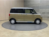 全車1年間の走行距離無制限のロングラン保証付きです。また、さらに安心をお求めの方には1年〜2年の保証延長ができる「ロングラン&alpha;保証」(有償)もお選びいただけます。