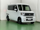 スライドドアなら狭い駐車場でもドアをぶつける心配がありません。ステップが低く乗り降りもしやすいです。