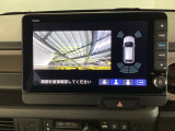 バックも安心のバックカメラ付いています。バックカメラがあると、いつでも安全にバックできますね。死角も減ります。