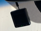 純正ドライブレコーダーを装着しています♪高画質、高機能で、毎日の運転に安心をプラスします!しっかり、録画できるマストアイテムです♪