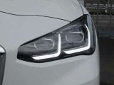 LEDヘッドライトで視界も良好です。見た目も恰好良いです。