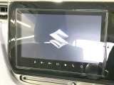 【メーカー純正9型ナビ】インテリアに溶け込むスタイリッシュな「専用設計」メーカーナビを装備♪視認性や操作性など基本性能にも優れ、より上質なカーライフをお楽しみいただけます。