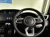 使いやすく運転しやすいレイアウトの運転席周り。
