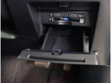 新しい時代の到来!便利なスマートキー付です。プッシュエンジン式スタートスイッチが新鮮さを感じます。ポケットに鍵を入れたままでもエンジン始動致します。まずは体験してみて下さい