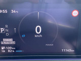 ☆お洒落でかっこいいメーターパネル.。エネルギーフローや航続可能距離など各種情報を表示できます。